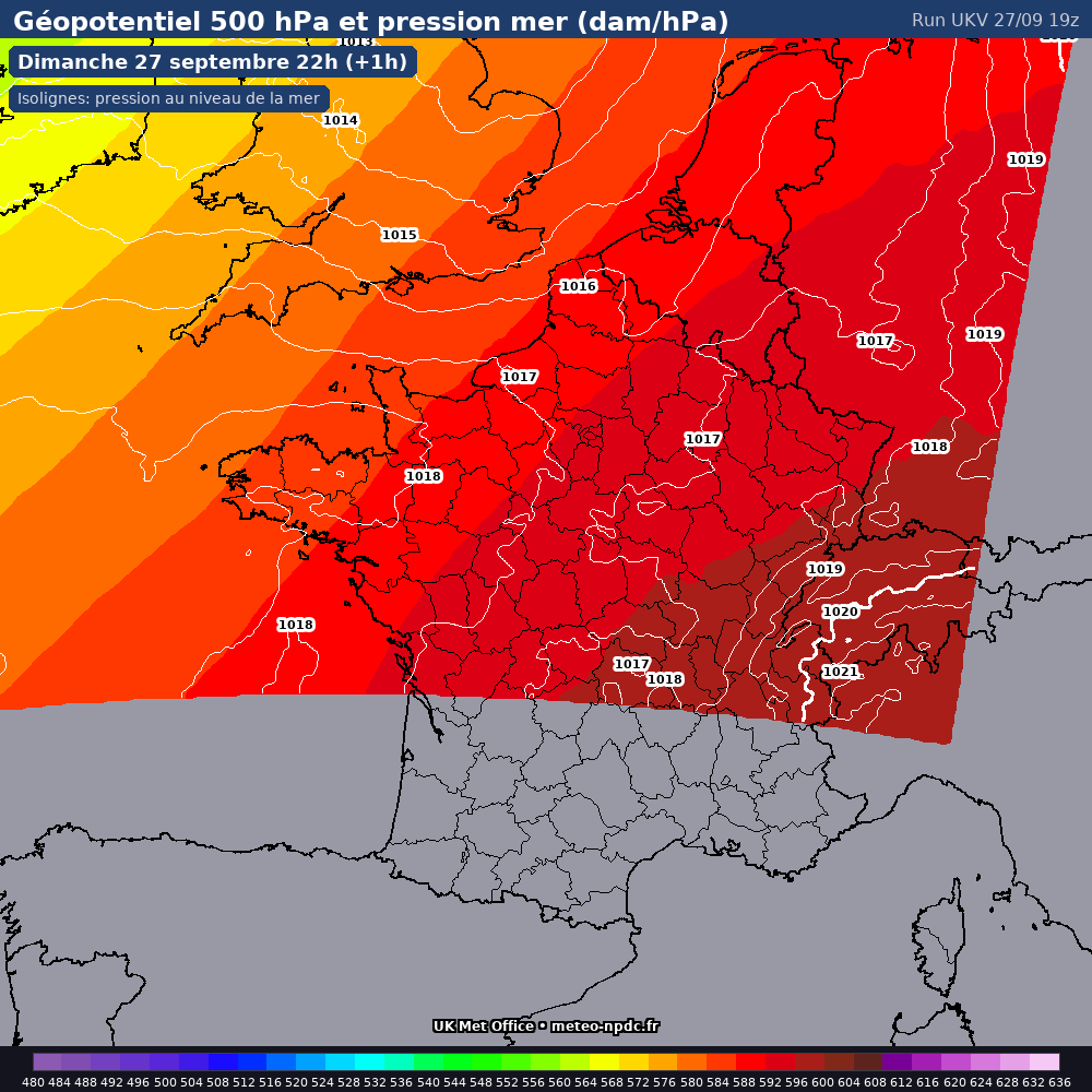 Carte de prévision météo du modèle UKV Nowcast (2 km) - Température, précipitations, vent - Met Office